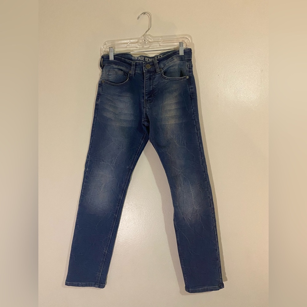 blue jeans slim straight fit Length: 37’ Waist: 29’ size small